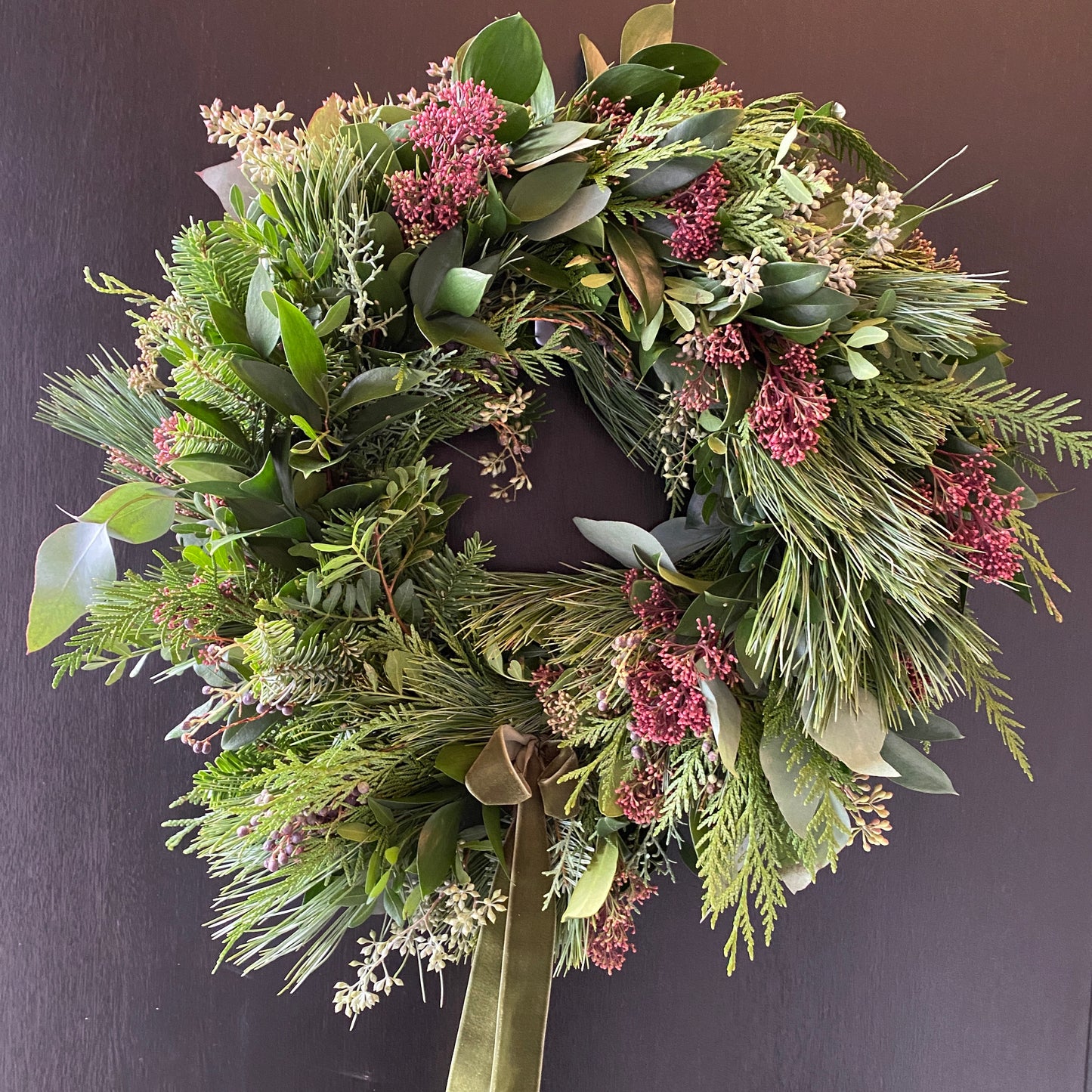 "Christmas in the Country" Holiday Wreath 16"
