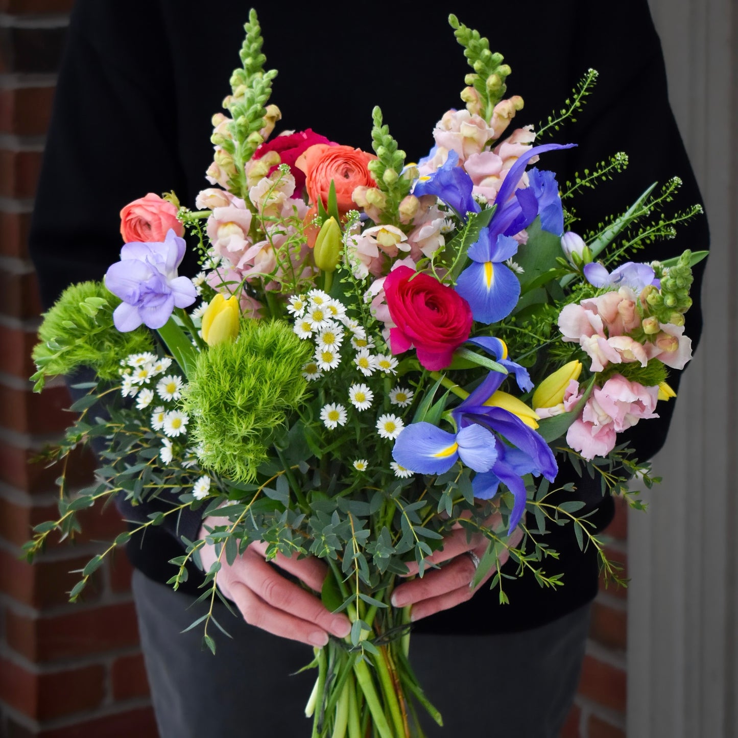 Bouquet of the Month - Spring Breezes